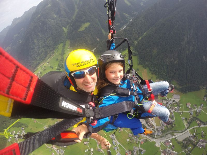 Tandem Paragliding mit Kinder